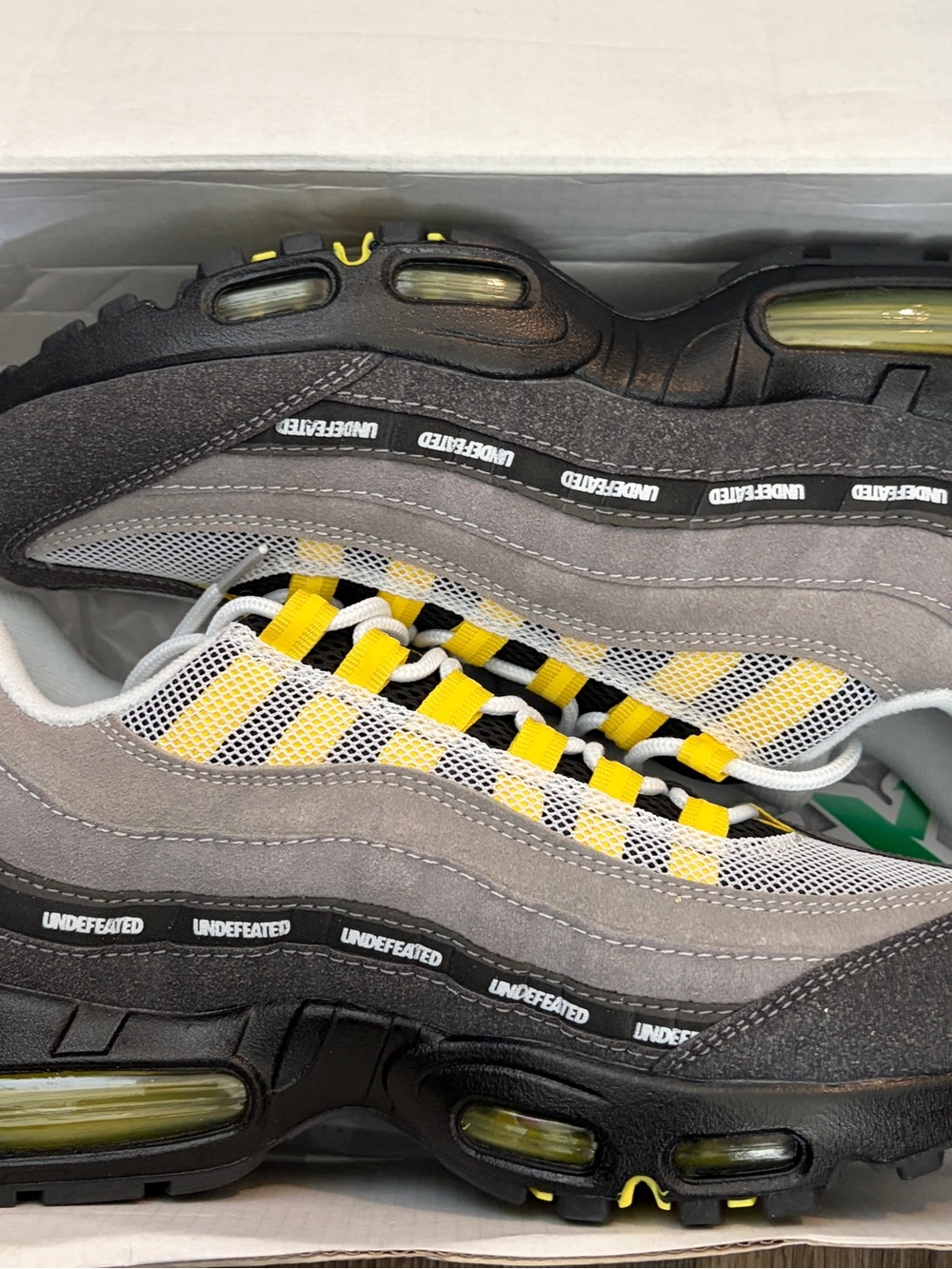 Size - 9.5 Nike Air Max 95 w/Undefeated yellow trainers